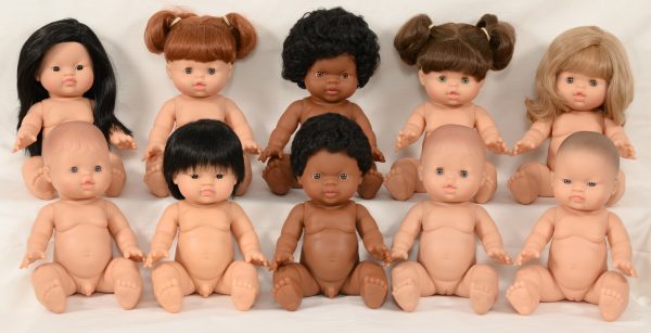 PAOLA REINA GORDIS ASIAN BOY NO HAIR- WOLF 34CM –