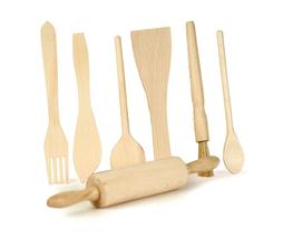 Egmont Toys – Wooden  Kitchen Utencils