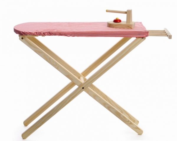 IRONING BOARD WITH IRON AND COVER 62 CM