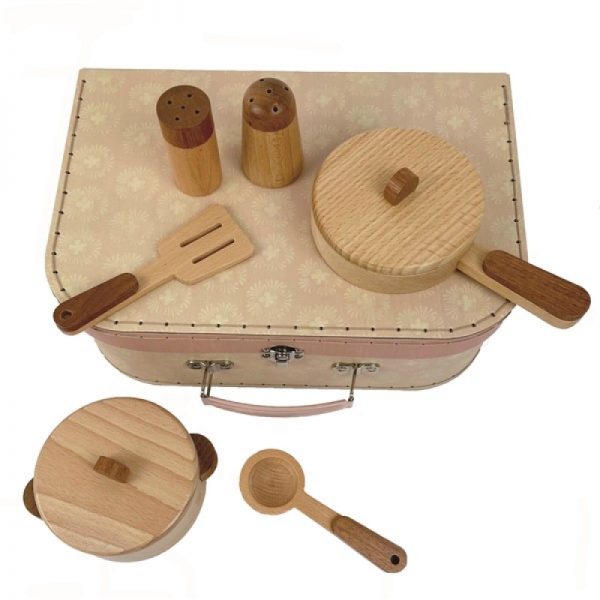 Egmont- COOKING SET IN A CASE