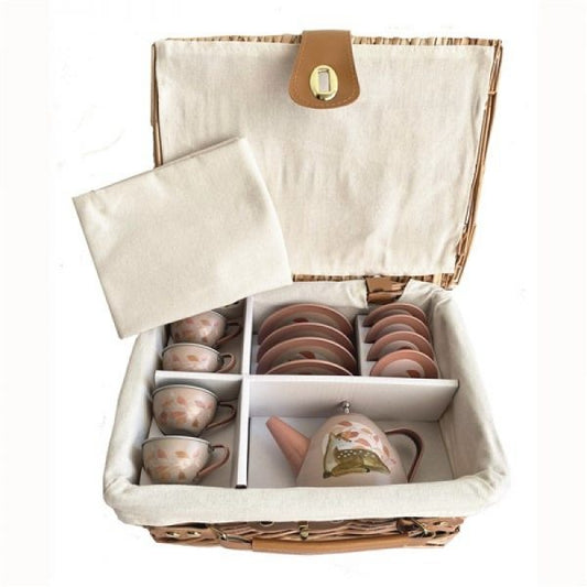 Egmont Toys – Tin Tea Set Fawn In a Wicker Basket
