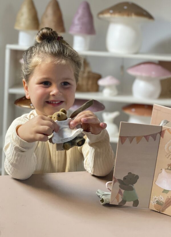 Egmont Toys – Wardrobe With Bear