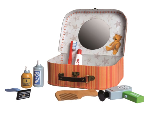 EGMONT WOODEN SHAVING KIT IN A CASE
