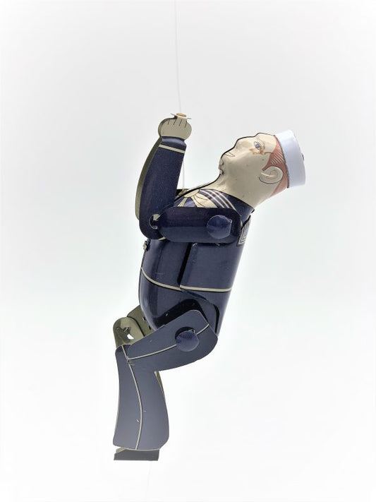 CLAIMING SAILOR