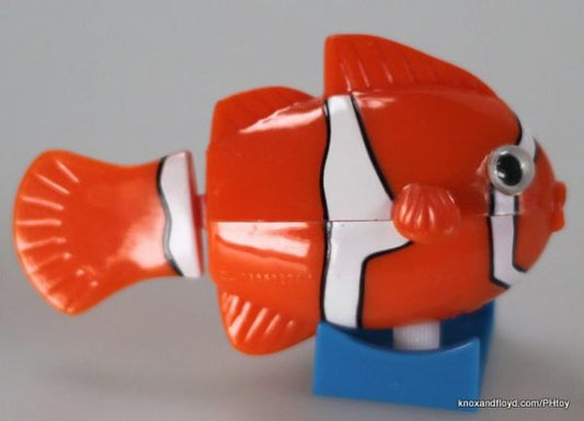 Wind-up swimming CLOWN FISH