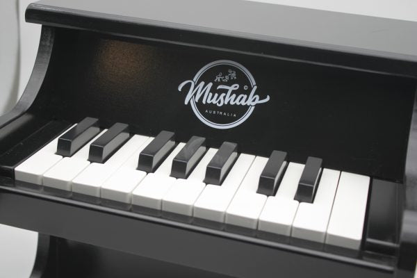 Classic Piano – Black