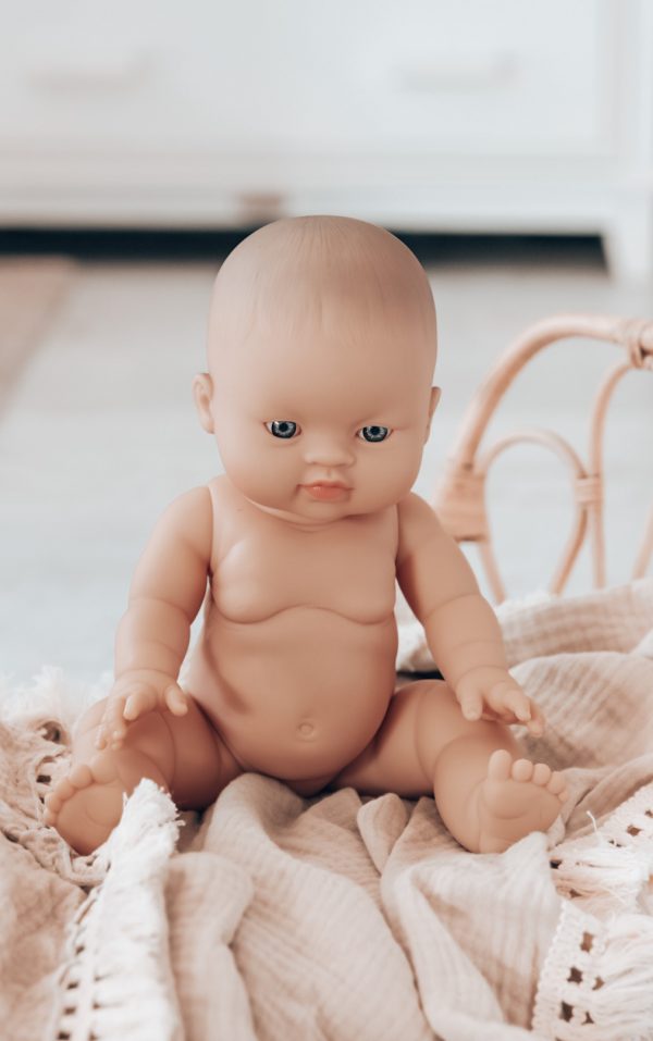 PAOLA REINA GORDIS DOLL ASIAN GIRL NO HAIR -AVA – 2021