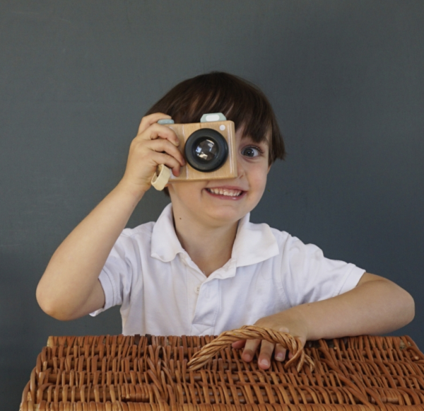 Egmont Toys- CAMERA