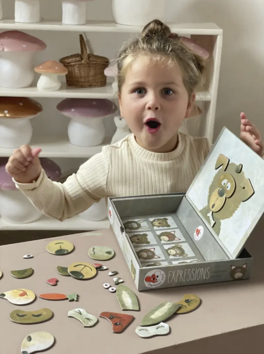 Egmont Toys – Magnetic Game Expressions