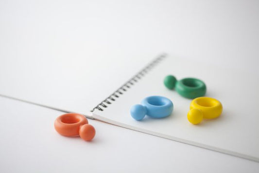 Primomo Non-Toxic Washable Crayon Ring 12 Colours